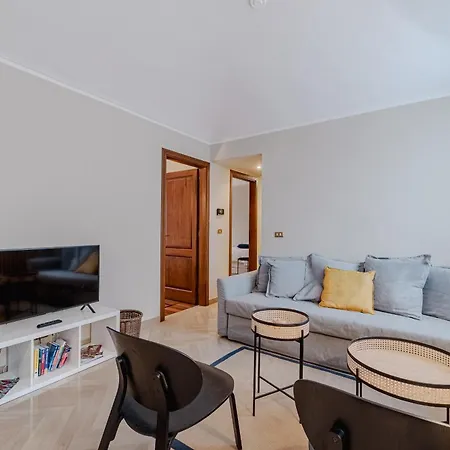 Guesthost - S Secret Spot Terrace And Charm * Турин