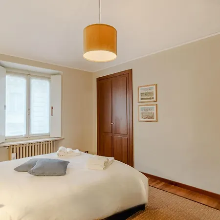 Guesthost - S Secret Spot Terrace And Charm Apartamento Turín