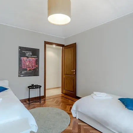 Apartamento Guesthost - S Secret Spot Terrace And Charm Turín